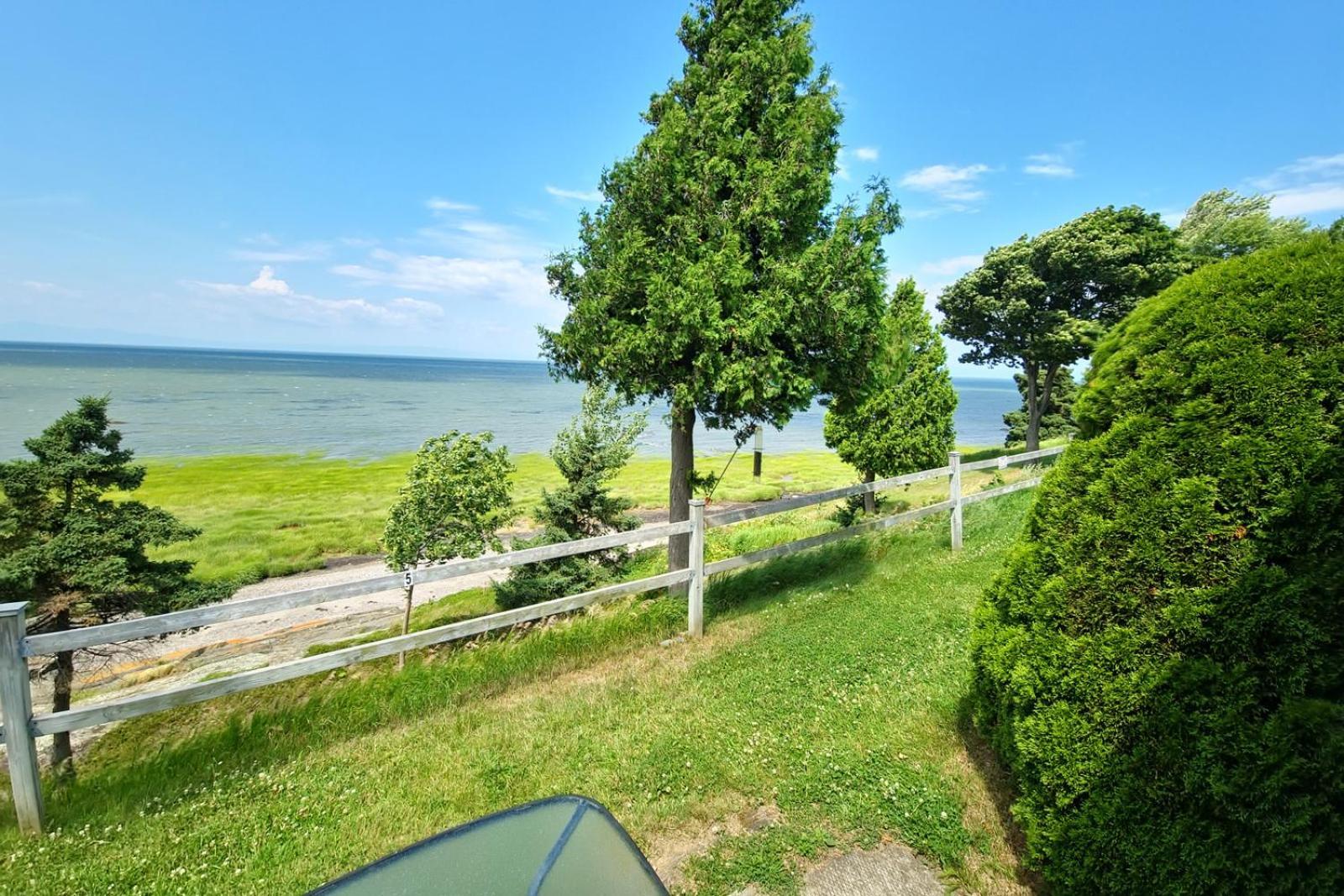 Motel Cap Blanc Kamouraska Exterior foto