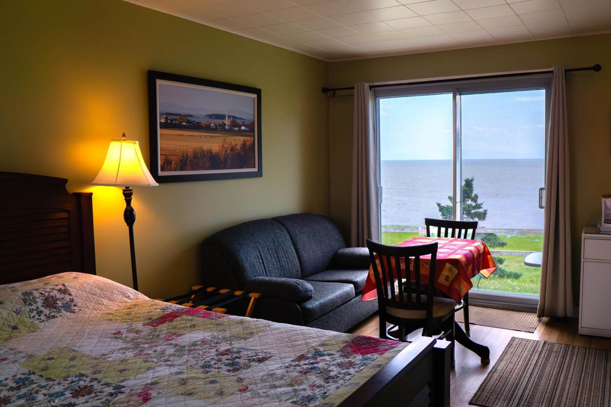 Motel Cap Blanc Kamouraska Exterior foto